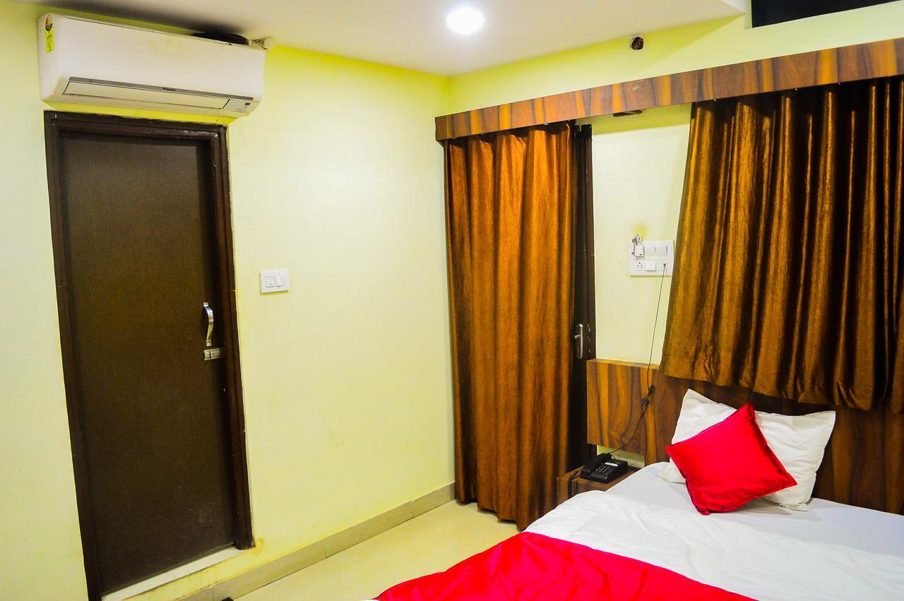 Hotel Kalash Ujjain Eksteriør billede